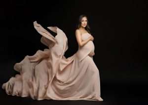 Boston maternity photographer, best maternity portrait studio, maternity photography in Boston