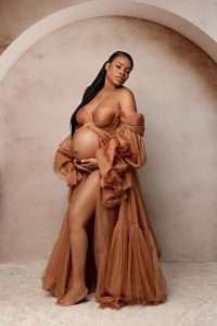 Boston maternity photographer, best maternity portrait studio, maternity photography in Boston