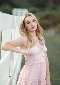 Walpole senior photographer, high school senior portraits Boston, professional senior portraits, senior portrait packages
