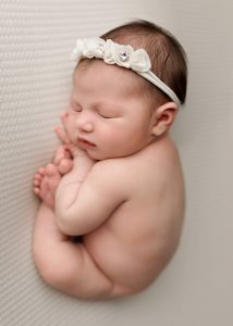 best Boston newborn photographer, maternity photography Boston, newborn photography near me, maternity photographer near me Walpole MA