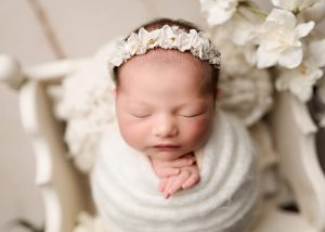 best Boston newborn photographer, maternity photography Boston, newborn photography near me, maternity photographer near me Walpole MA