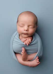 best Boston newborn photographer, maternity photography Boston, newborn photography near me, maternity photographer near me Walpole MA
