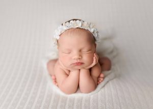 best Boston newborn photographer, maternity photography Boston, newborn photography near me, maternity photographer near me Walpole MA