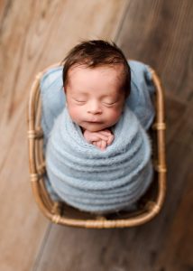 best Boston newborn photographer, maternity photography Boston, newborn photography near me, maternity photographer near me Walpole MA